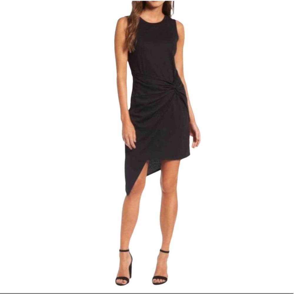 Black NWT Chelsea 28 Size M asymmetrical knit dress